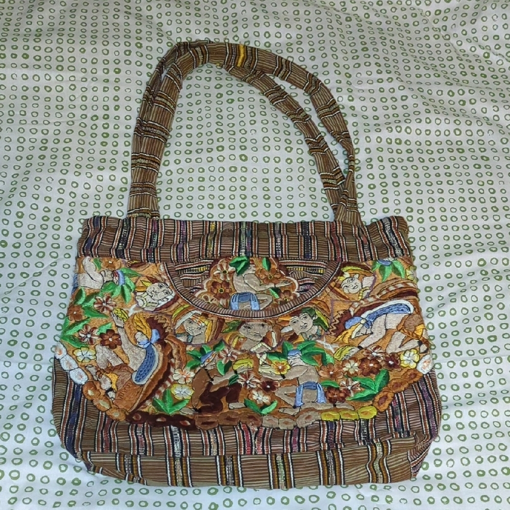 Francesca's Collections Multicolor Embroidered Sh… - image 2